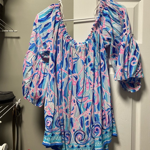 Lilly Pulitzer Off the Shoulder Top - Picture 1 of 2